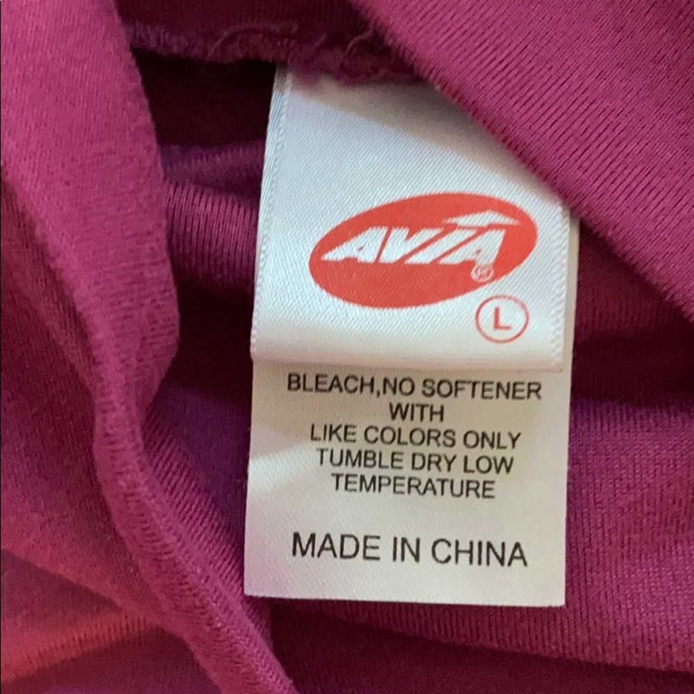 AVIA  Turtle Neck. - Picture 2 of 4